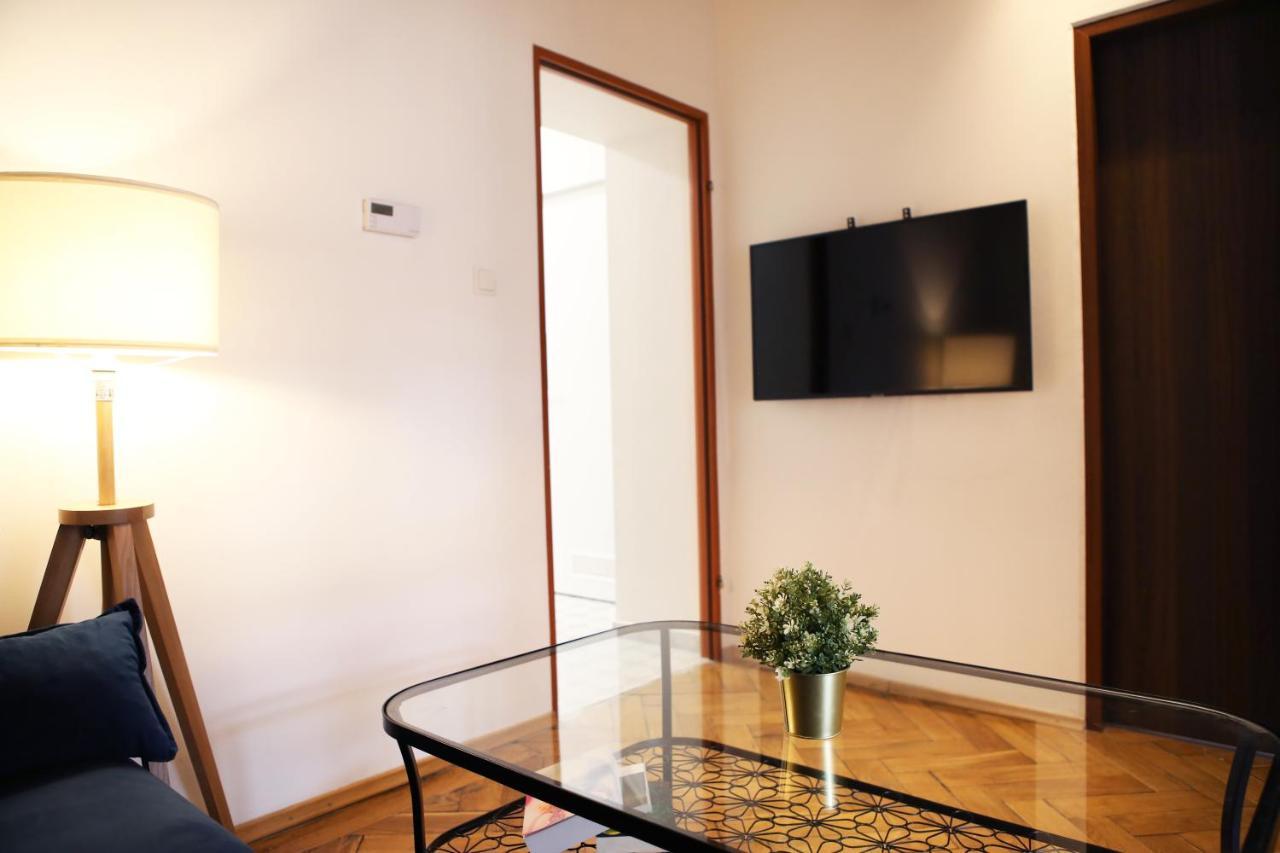 Classic Apartments Pilsudskiego Street クラクフ エクステリア 写真