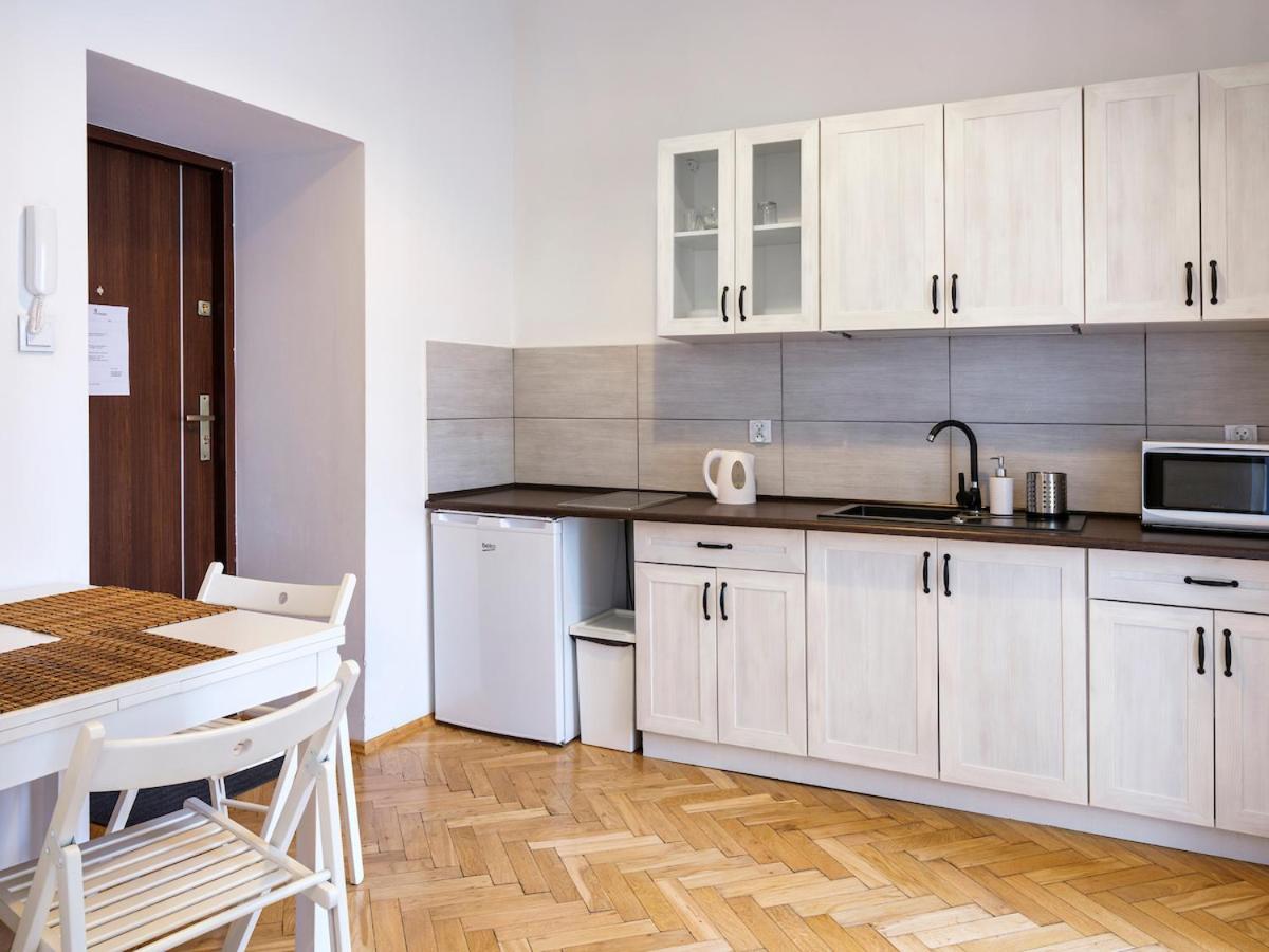 Classic Apartments Pilsudskiego Street クラクフ エクステリア 写真