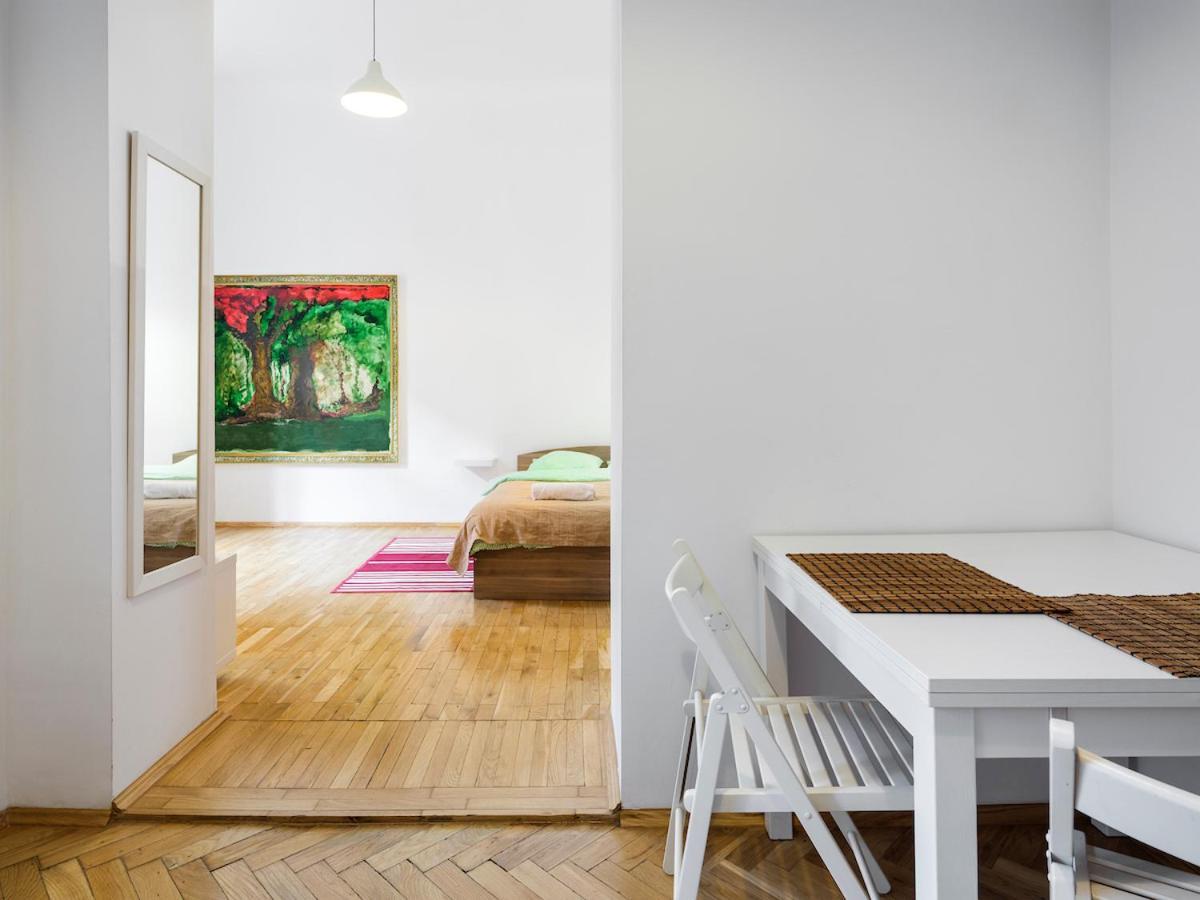 Classic Apartments Pilsudskiego Street クラクフ エクステリア 写真