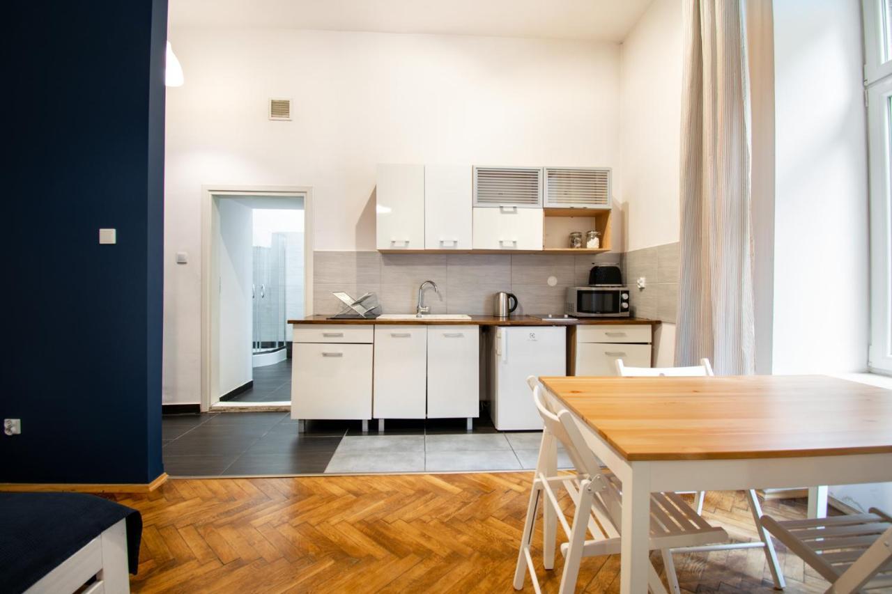 Classic Apartments Pilsudskiego Street クラクフ エクステリア 写真